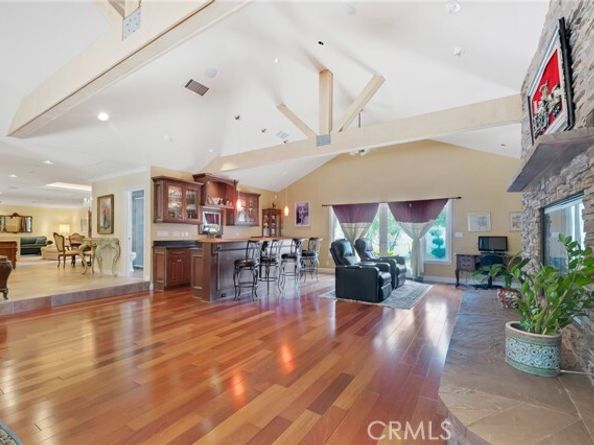 11947 Clonlee Avenue, Granada Hills (los Angeles) CA 91344