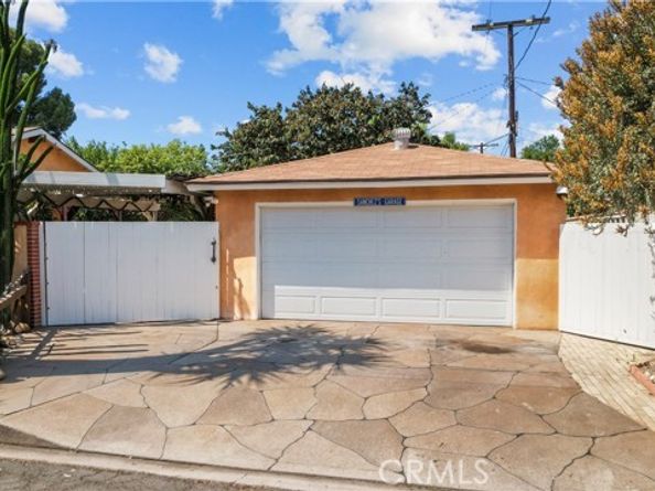 7300 Sylvia Avenue, Reseda (los Angeles) CA 91335