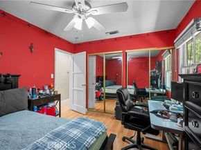 7300 Sylvia Avenue, Reseda (los Angeles) CA 91335