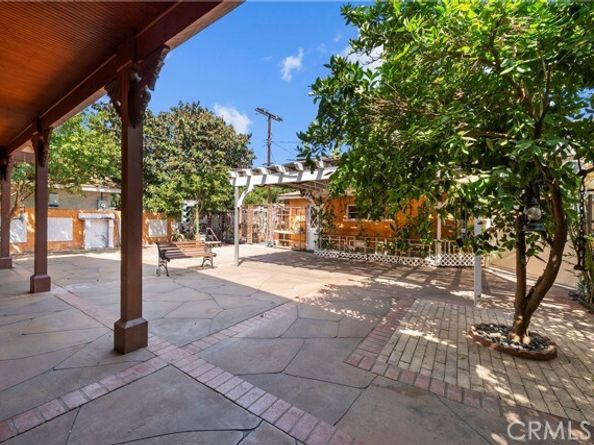 7300 Sylvia Avenue, Reseda (los Angeles) CA 91335