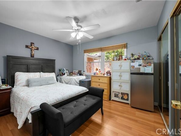 7300 Sylvia Avenue, Reseda (los Angeles) CA 91335