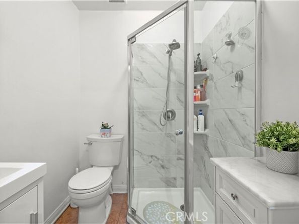 7300 Sylvia Avenue, Reseda (los Angeles) CA 91335