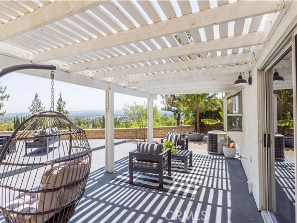 7224 Bouquet Drive, West Hills (los Angeles) CA 91307