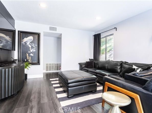 7224 Bouquet Drive, West Hills (los Angeles) CA 91307