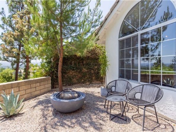 7224 Bouquet Drive, West Hills (los Angeles) CA 91307