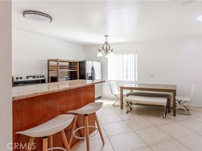 18154 Gresham Street, Northridge (los Angeles) CA 91325