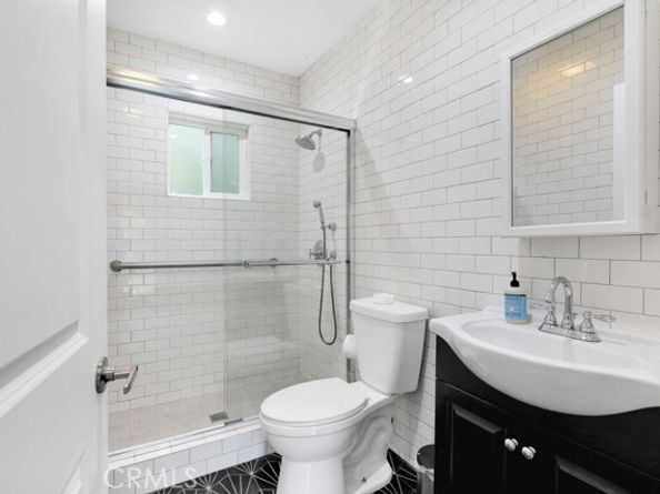 5732 Mammoth Avenue, Los Angeles CA 91401