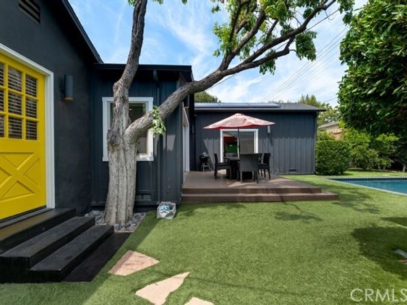 5732 Mammoth Avenue, Los Angeles CA 91401
