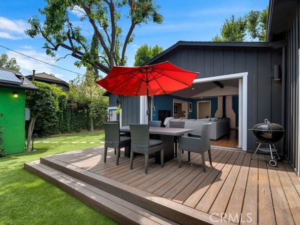 5732 Mammoth Avenue, Los Angeles CA 91401