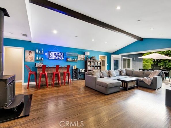5732 Mammoth Avenue, Los Angeles CA 91401