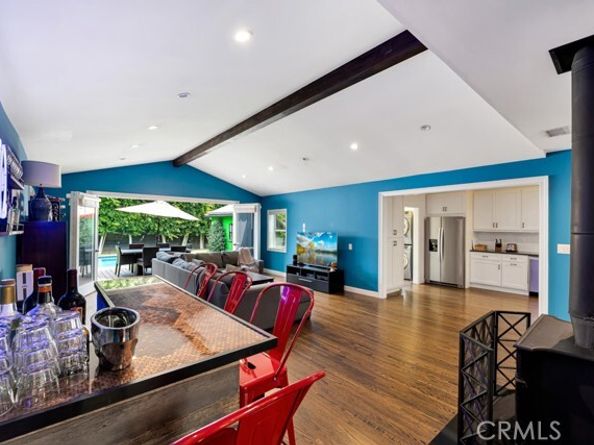 5732 Mammoth Avenue, Los Angeles CA 91401