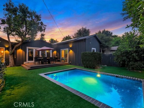5732 Mammoth Avenue, Los Angeles CA 91401