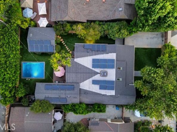 5732 Mammoth Avenue, Los Angeles CA 91401