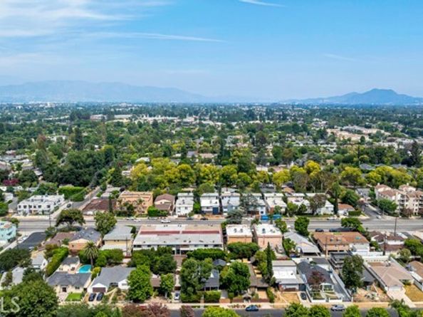 5732 Mammoth Avenue, Los Angeles CA 91401