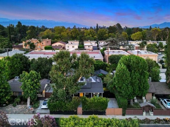 5732 Mammoth Avenue, Los Angeles CA 91401