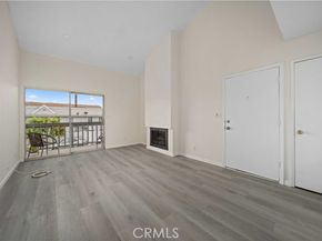 9714 Sepulveda Boulevard 202, North Hills (los Angeles) CA 91343