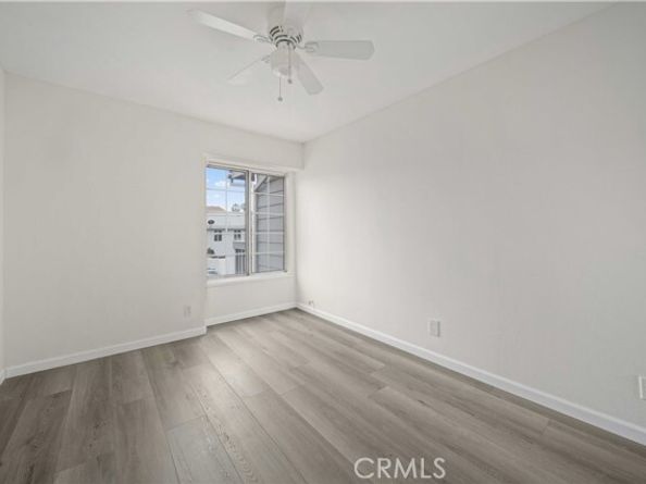 9714 Sepulveda Boulevard 202, North Hills (los Angeles) CA 91343