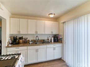 8406 Lennox Avenue, Panorama City (los Angeles) CA 91402