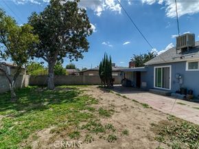 8406 Lennox Avenue, Panorama City (los Angeles) CA 91402