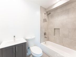 6845 Haskell Avenue, Los Angeles CA 91406