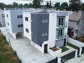 6845 Haskell Avenue, Los Angeles CA 91406