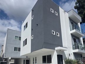 6845 Haskell Avenue, Los Angeles CA 91406