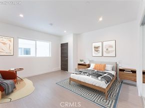 6845 Haskell Avenue, Los Angeles CA 91406
