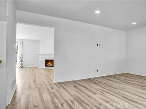 6456 Gross, West Hills (los Angeles) CA 91307
