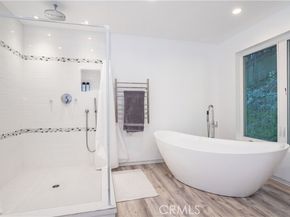 330 S Topanga Canyon Blvd., Topanga (los Angeles) CA 90290