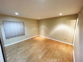 18350 Hatteras 123, Tarzana (los Angeles) CA 91356