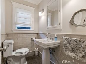 22107 San Miguel, Woodland Hills (los Angeles) CA 91364