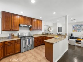 6737 Jellico, Los Angeles CA 91406