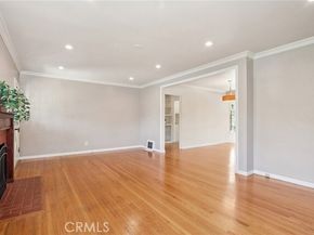 5513 Cartwright Avenue, North Hollywood (los Angeles) CA 91601
