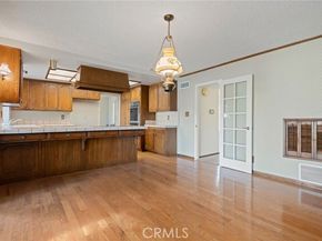 12104 Woodley Avenue, Granada Hills (los Angeles) CA 91344