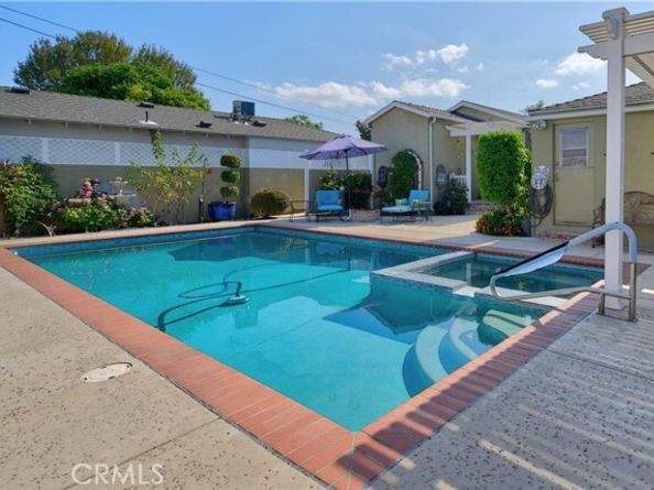 1426 N Buena Vista, Burbank CA 91505