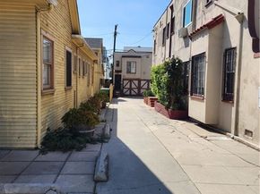 6410 La Mirada, Los Angeles CA 90038