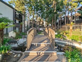 8650 Gulana C1056, Playa Del Rey (los Angeles) CA 90293