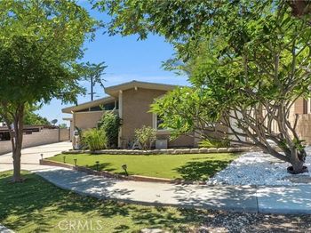 1709 El Rey Road
