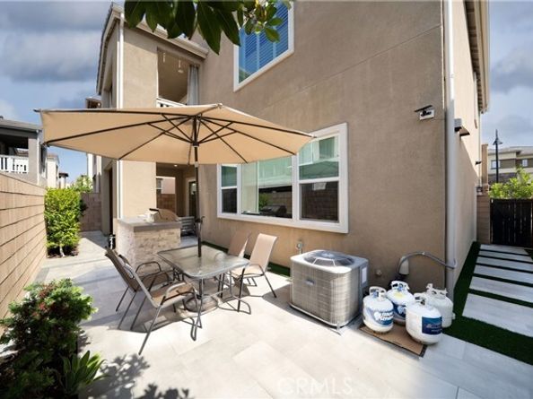 639 Athos, Lake Forest (el Toro) CA 92630