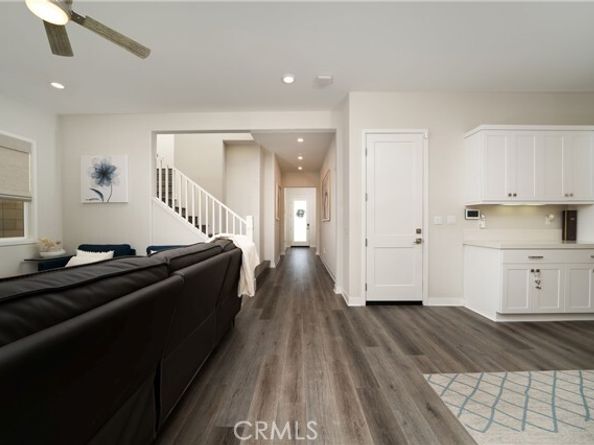 639 Athos, Lake Forest (el Toro) CA 92630