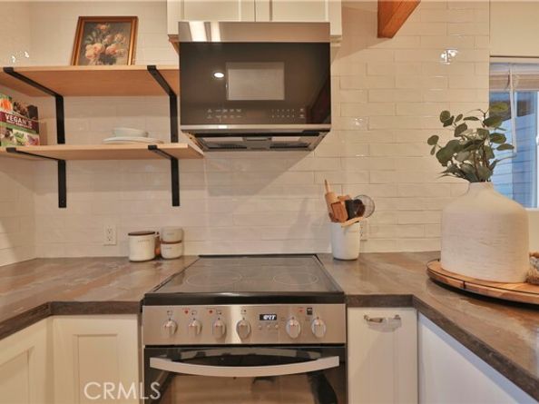 7900 Michigan Avenue, Oakland CA 94605
