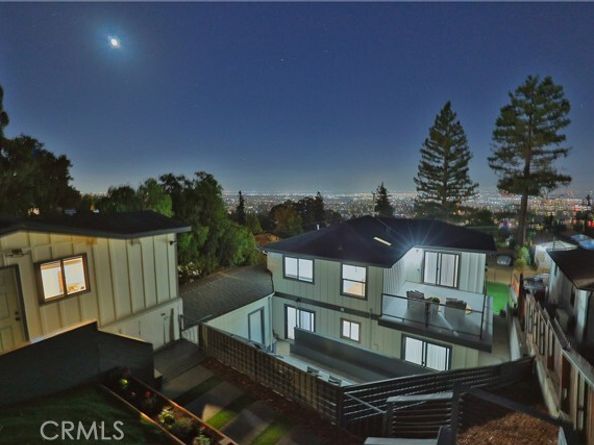 7900 Michigan Avenue, Oakland CA 94605