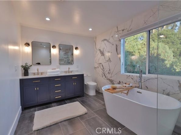 7900 Michigan Avenue, Oakland CA 94605