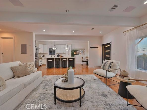7900 Michigan Avenue, Oakland CA 94605