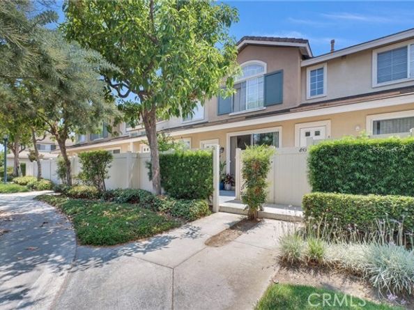 8449 E Arrowhead Way, Anaheim CA 92808