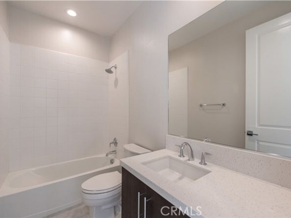 181 Buckeye, Lake Forest (el Toro) CA 92630