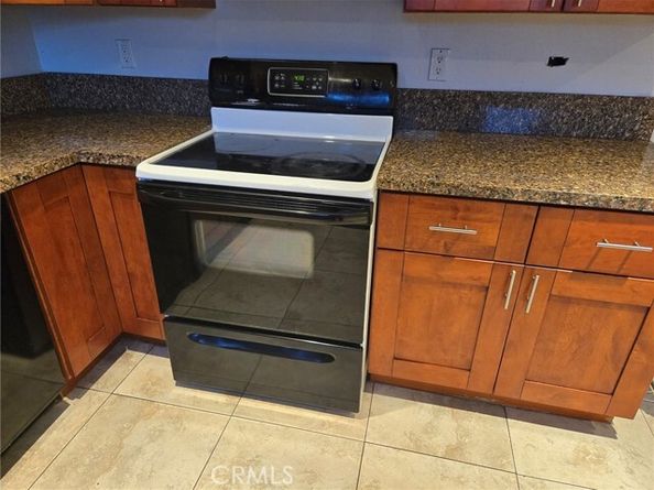 23240 Orange Avenue 2, Lake Forest (el Toro) CA 92630