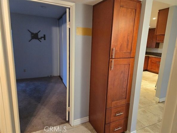 23240 Orange Avenue 2, Lake Forest (el Toro) CA 92630