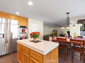 19222 Red Bluff, Lake Forest (el Toro) CA 92679