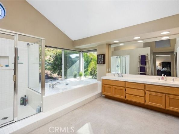 19222 Red Bluff, Lake Forest (el Toro) CA 92679